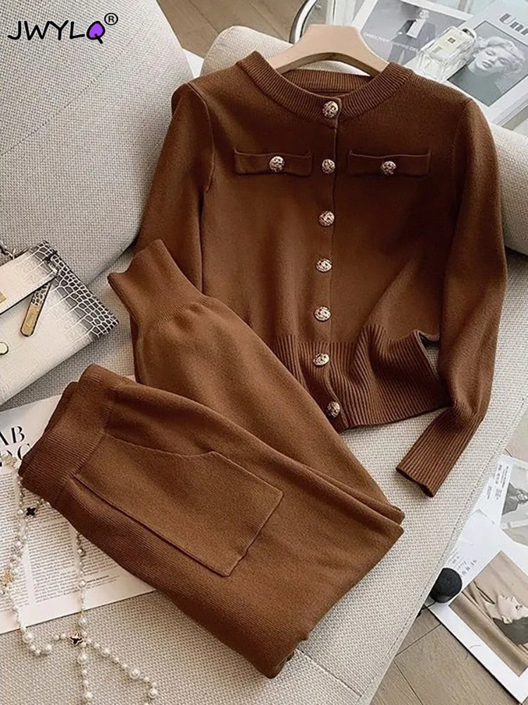 Conjunto de malha canelada! Material macio e super confortável!