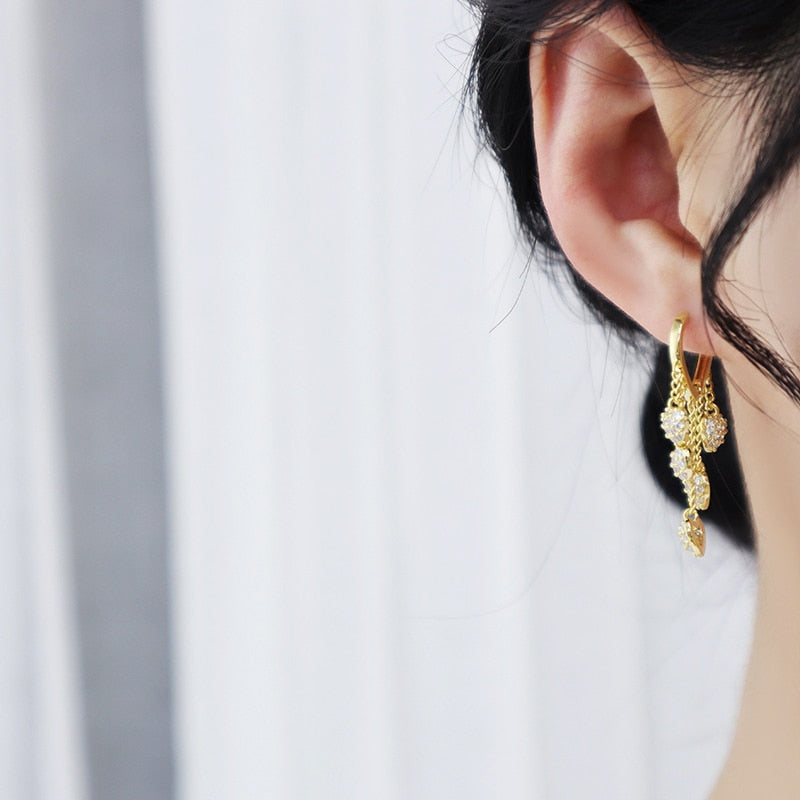 Brincos com banho de ouro 14k com zircônias!